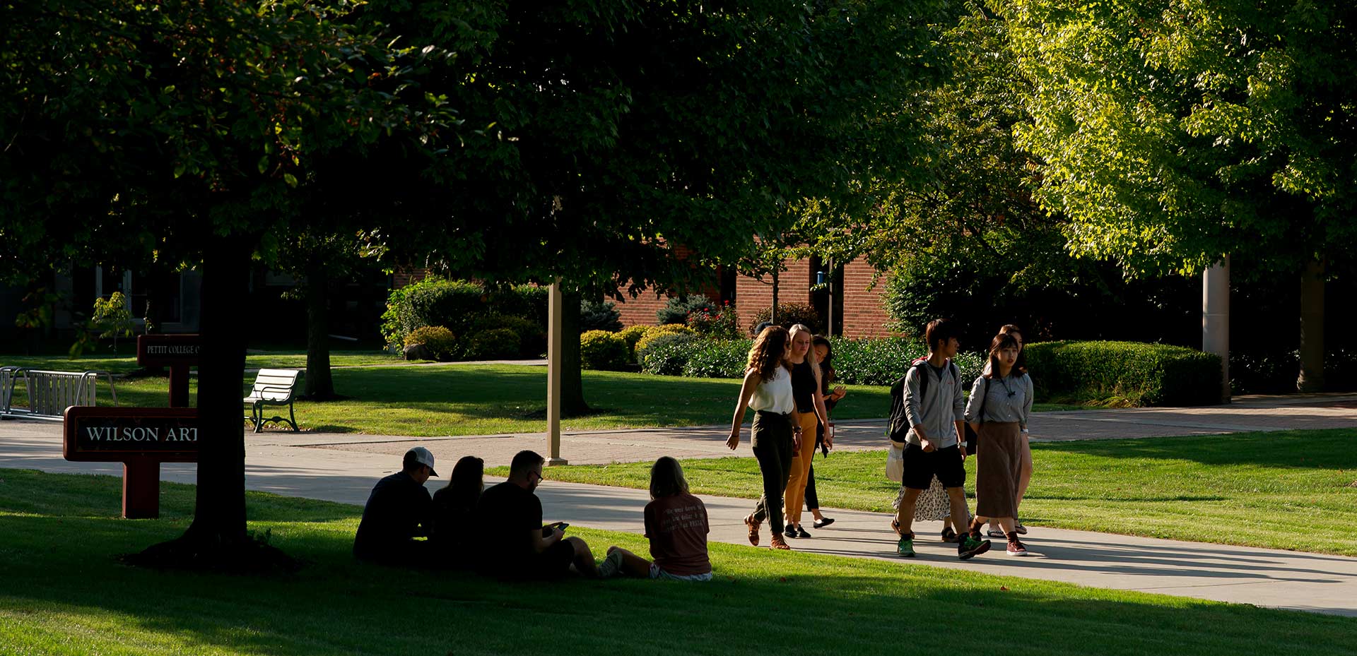 Students at Ohio Northern Walking out on campus