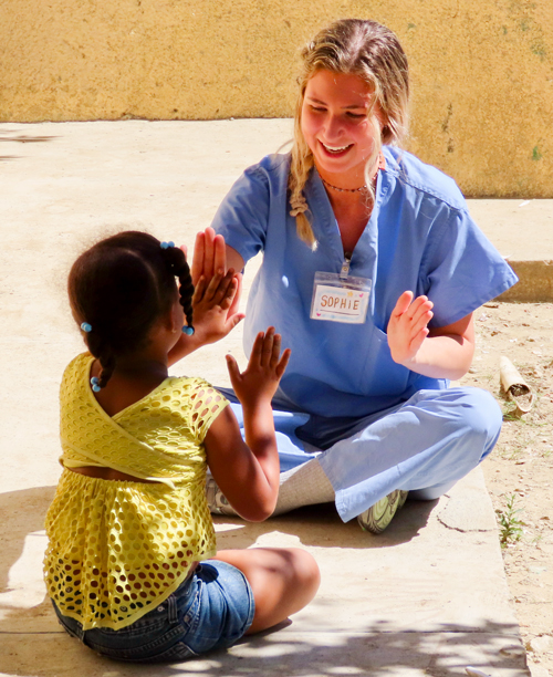 Students take a medical mission trip to the Dominican Republic