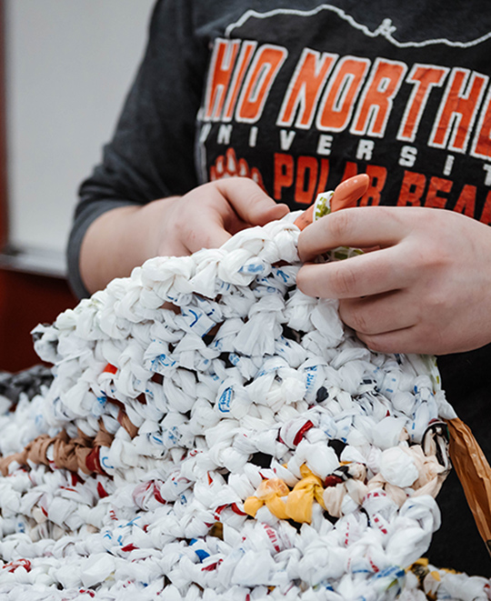 Crocheting plarn