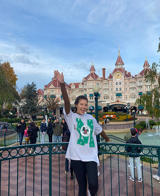 Burnett - Enjoying a day at Disneyland Paris!