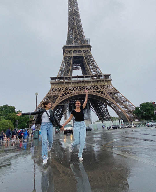 Photo of Alaina Casey in Paris