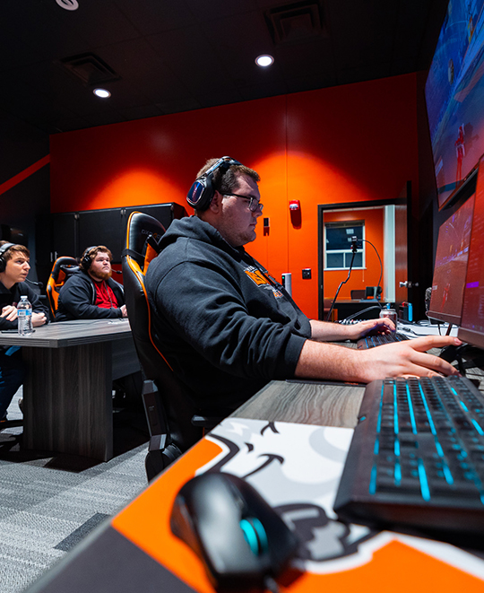 esport students at their computers