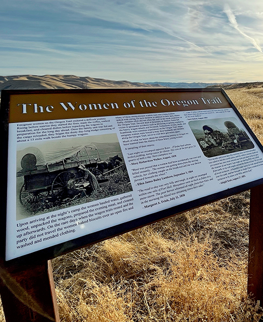 Photo of Oregon Trail preservation and education signage.
