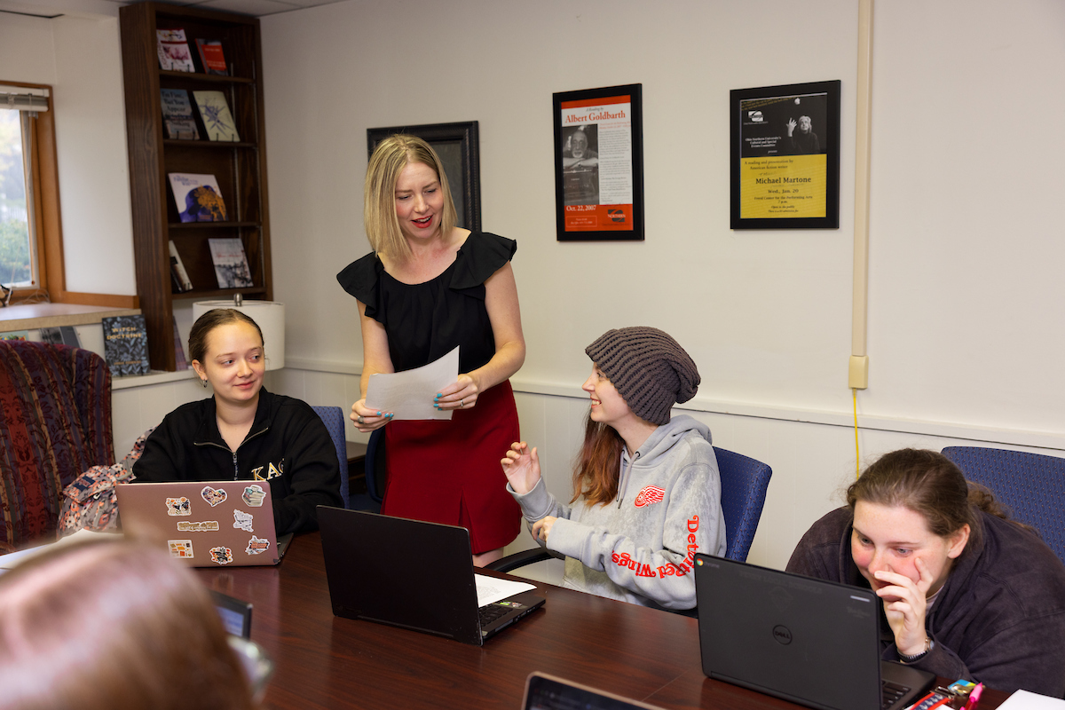 descriptive alt text should go here