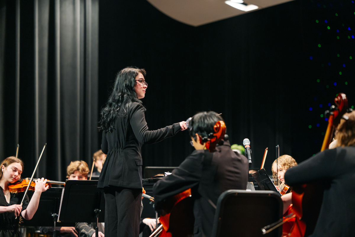 descriptive alt text should go here