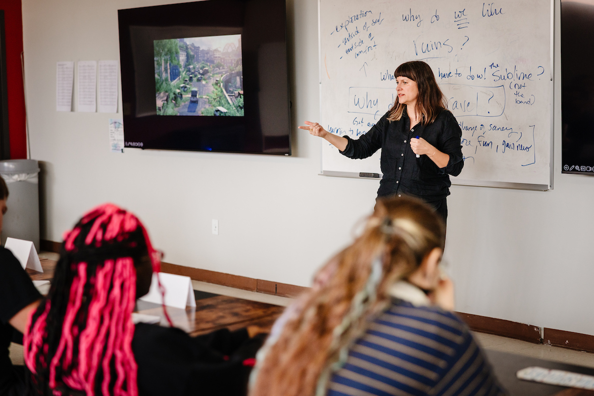 Emily Jay teaching students