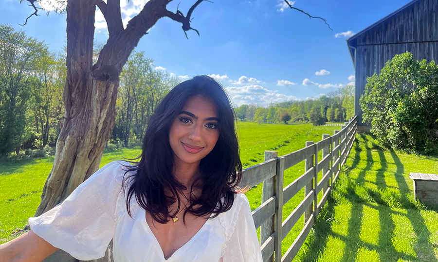 descriptive alt text should go here