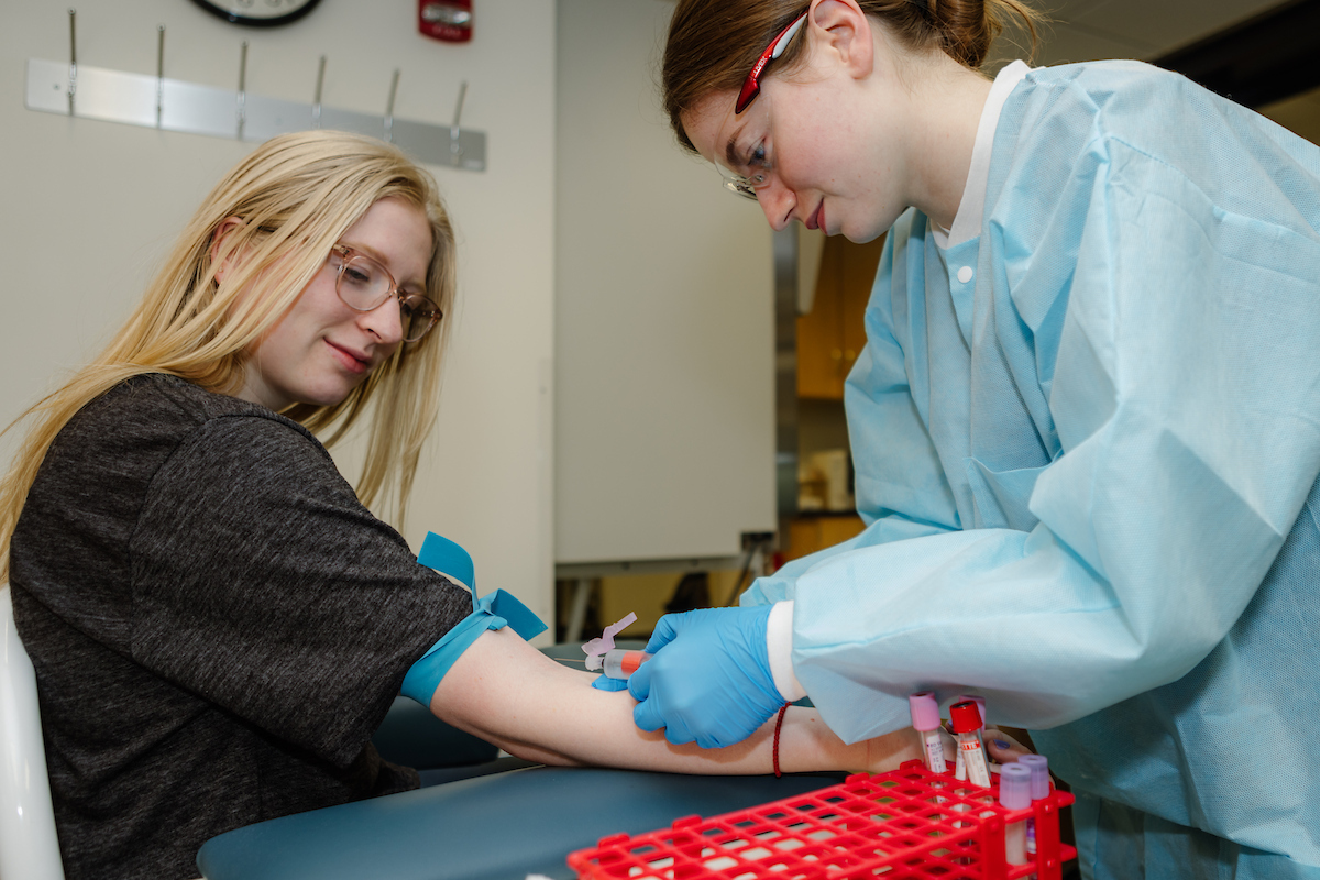 ONU Nursing, MLS graduates filling health care worker gaps