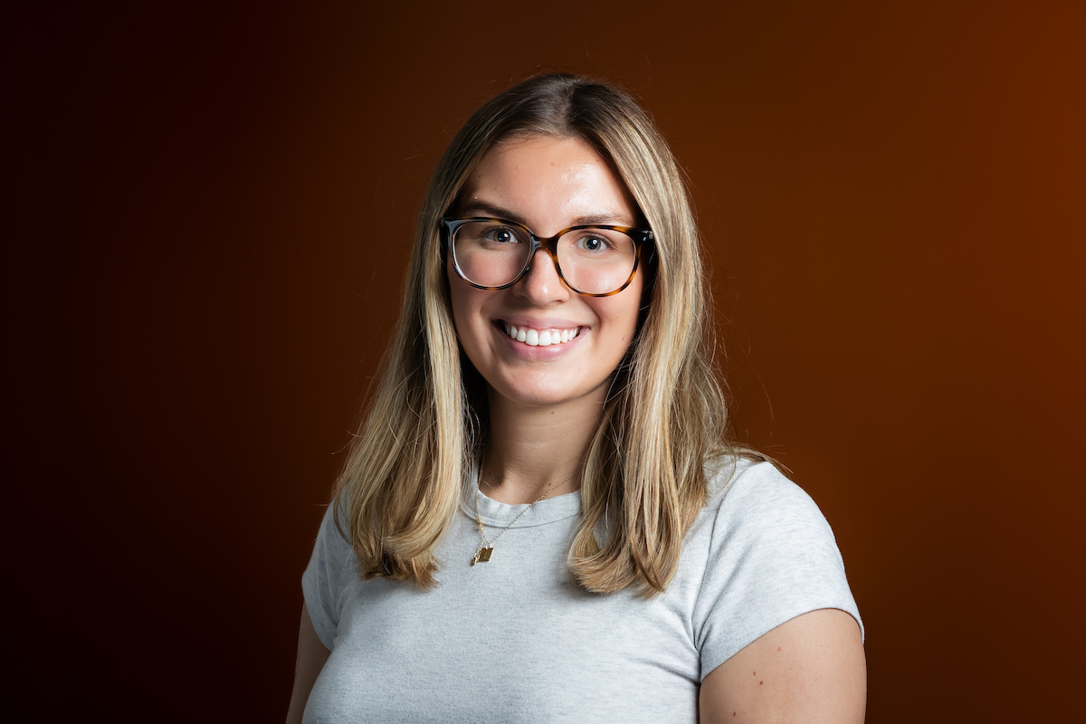 Abrianna McManis headshot