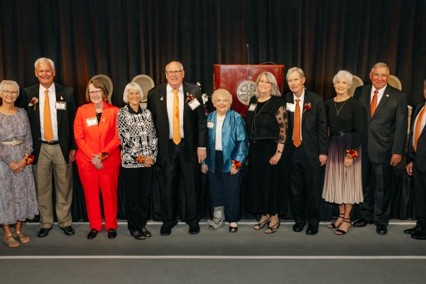 News Article Image - ONU celebrated the spirit of giving at annual H.S. Lehr Society dinner