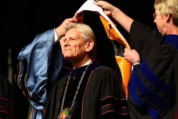 News Article Image - ONU mourns the University’s 10th president