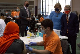 Ohio Governor Mike DeWine and First Lady Fran DeWine at an Ohio Northern University COVID-19 vaccination clinic.