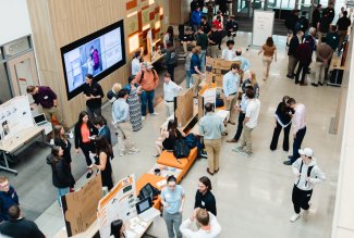 A crowd view of Ohio Northern University's '23 engineering design showcase.