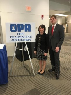ONU pharmacy student, faculty member co-author published article