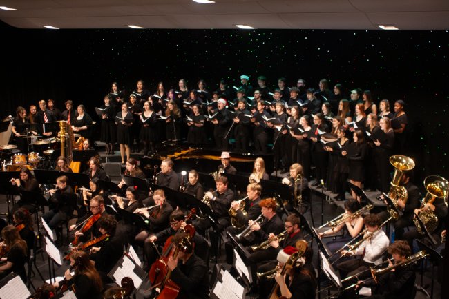 Orch%20and%20choir.jpg