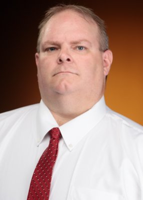20190913_staff_faculty_carrothers_robert_1.jpg 20190913_staff_faculty_carrothers_robert_1.jpg