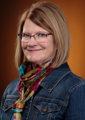 20191120_staff_faculty_lenzo_terri.jpg 20191120_staff_faculty_lenzo_terri.jpg