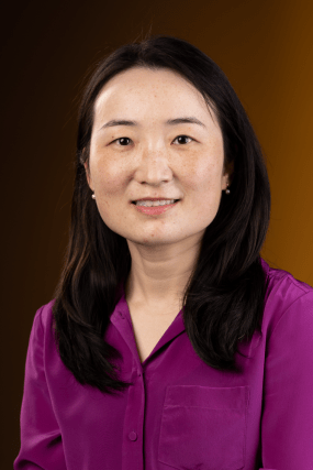 20210407_headshots_0106.png