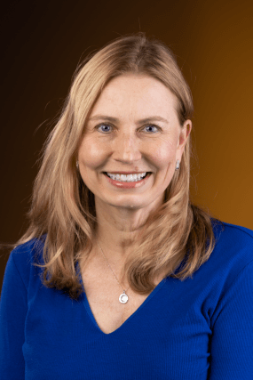 20210408_headshots_0044.png