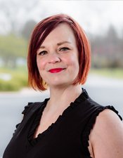 Photo of Amanda Todorovich, BA ’00