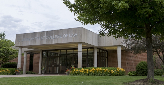 summer_law_exterior_001.jpg